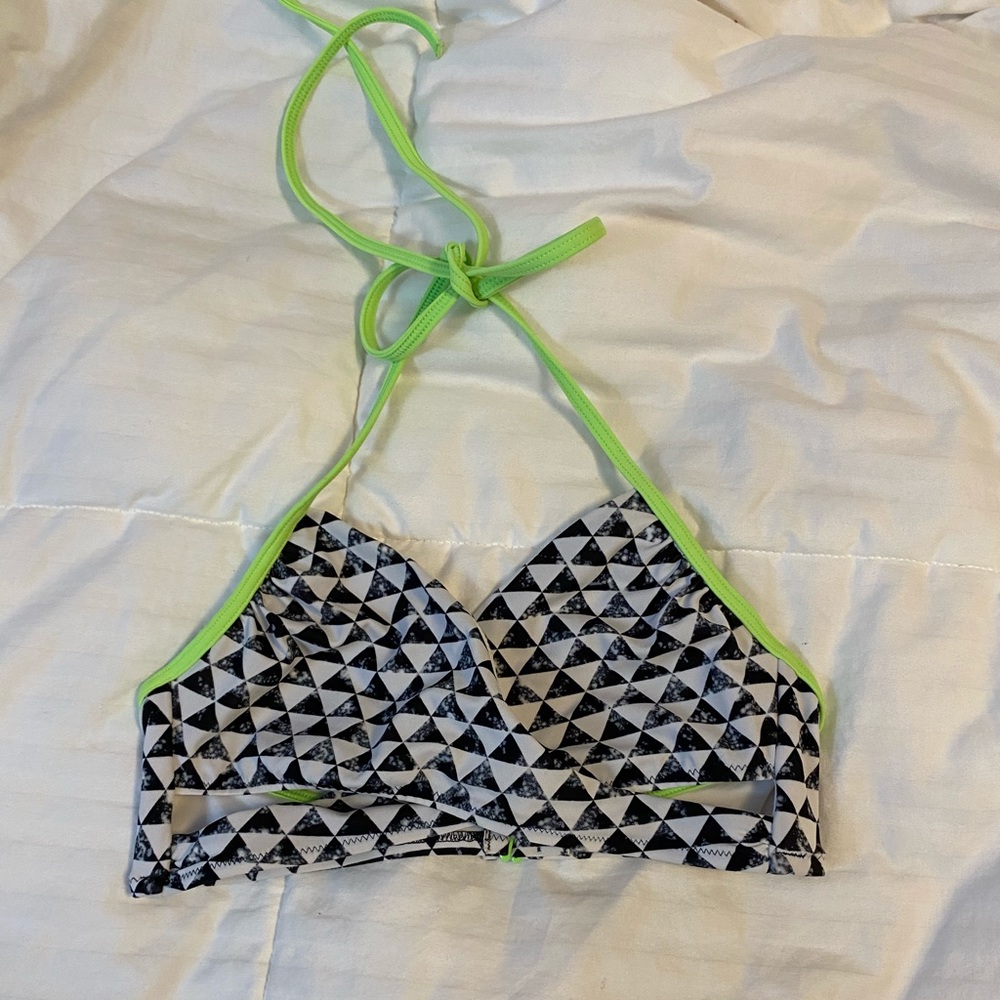 Victoria’s Secret Criss Cross Bathing suit top